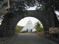 Entrada do Santu�rio do Lima, Por Luana